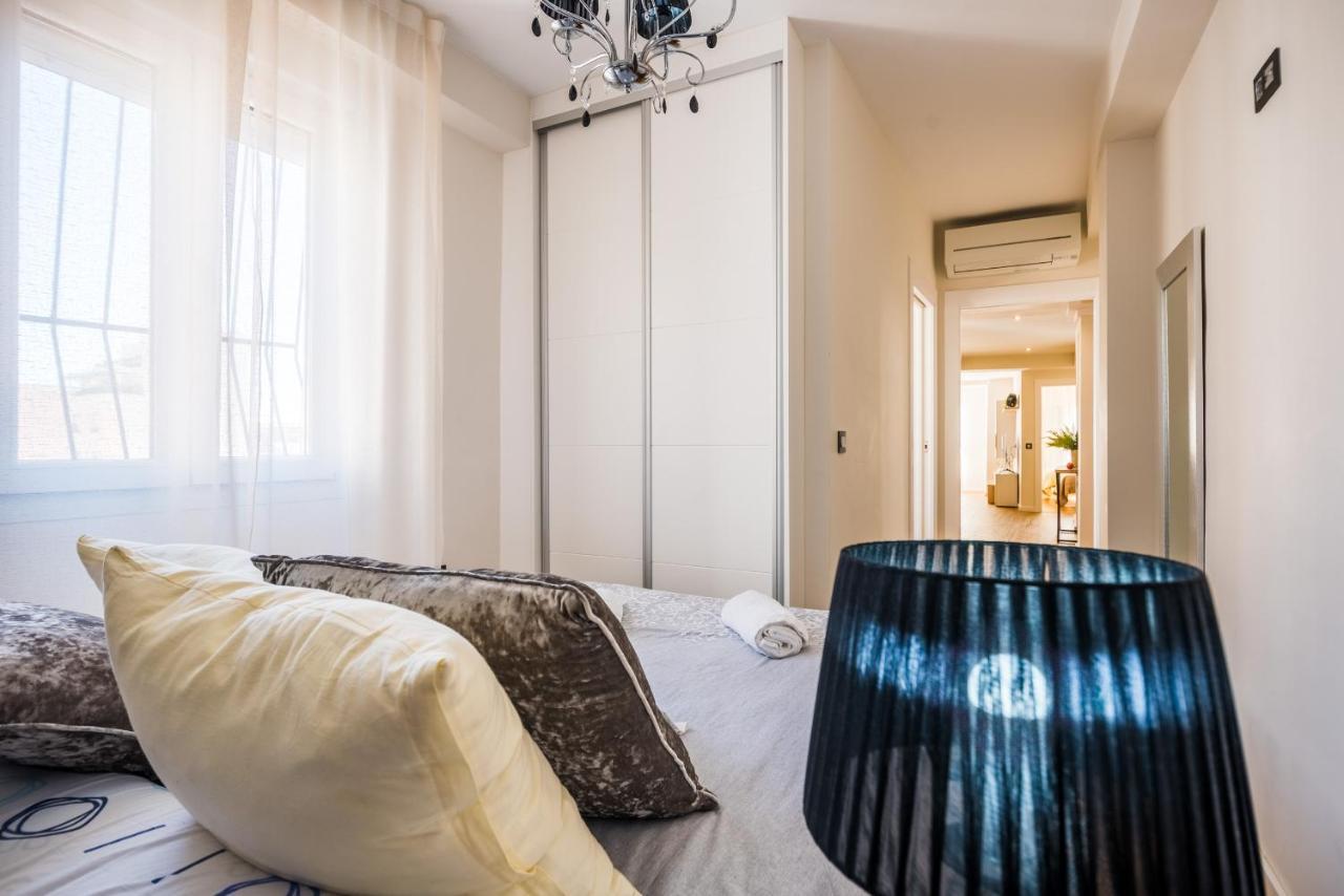 Expoholidays-Rueda Lopez Apartamento De Lujo Almería Eksteriør billede